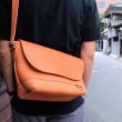 Butler Verner Sails】本ヌメ革フラップショルダーBAG（２color）