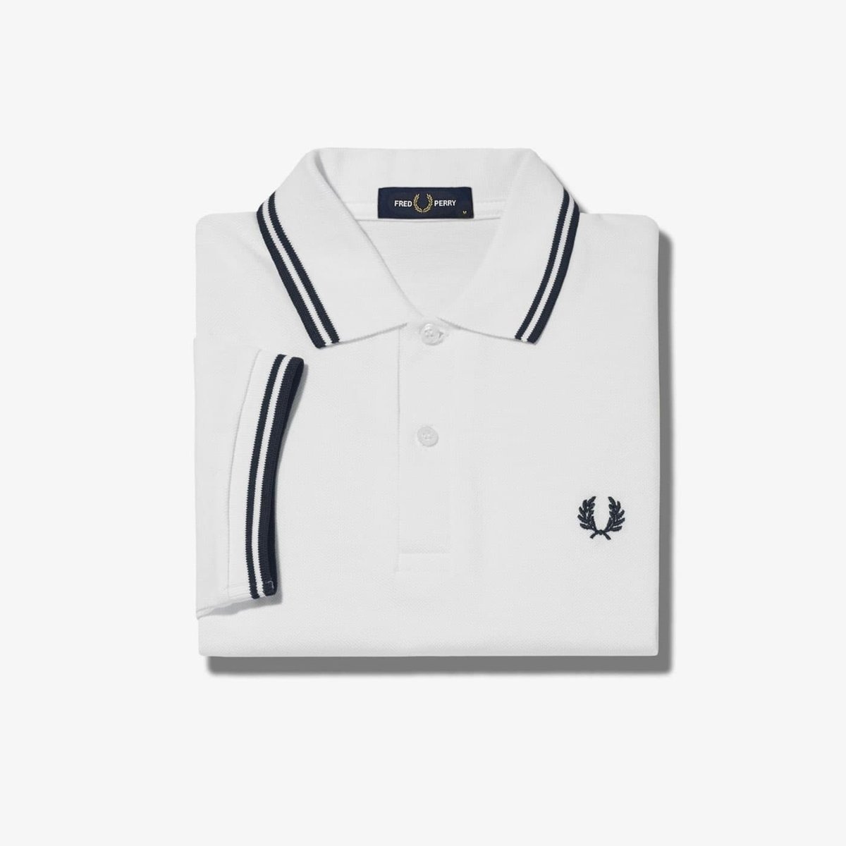 画像1: 【FRED PERRY/フレッドペリー】FRED PERRY SHIRT　M3600（200: WHITE） (1)
