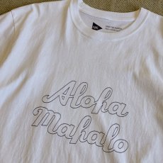 画像2: 【FUNG/ファング】半袖プリントTee "ALOHA M Big" (WHITE)  (2)