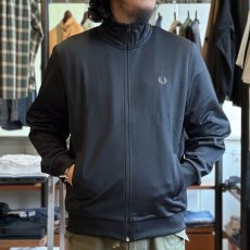 画像2: 【FRED PERRY/フレッドペリー】Track Jacket（BLACK） (2)