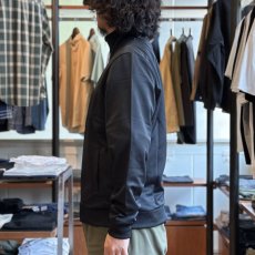 画像4: 【FRED PERRY/フレッドペリー】Track Jacket（BLACK） (4)