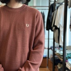 画像2: 【FRED PERRY/フレッドペリー】WAFFLE STITCH JUMPER（WHISKY BROWN） (2)