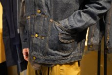 画像4: 【graphzero/グラフゼロ】Jean Jacket Raglan - Enbossed Denim -（リーフインディゴ） (4)