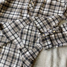 画像10: 【modemdesign/モデムデザイン】 flannel check gardening shirts (grey) (10)