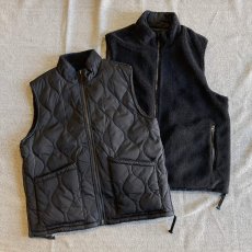 画像1: 【TAION/タイオン】MILITARY REVERSIBLE HINECK DOWNVEST (BLACK) (1)