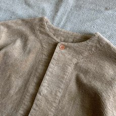 画像10: 【modemdesign/モデムデザイン】corduroy collarless shirts jacket (2color) (10)