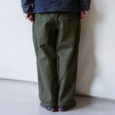 画像2: WOOLLIKE WIDE EASY PANTS/ ウールライク ワイドイージーパンツ(OLIVE) (2)