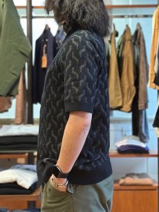 画像3: 【FRED PERRY/フレッドペリー】POINTELLE CABLE KNITTED SHIRT (3)