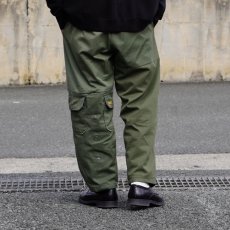 画像2: 【VINTAGE MILITARY REMAKE】Military shirt remake pants (2)