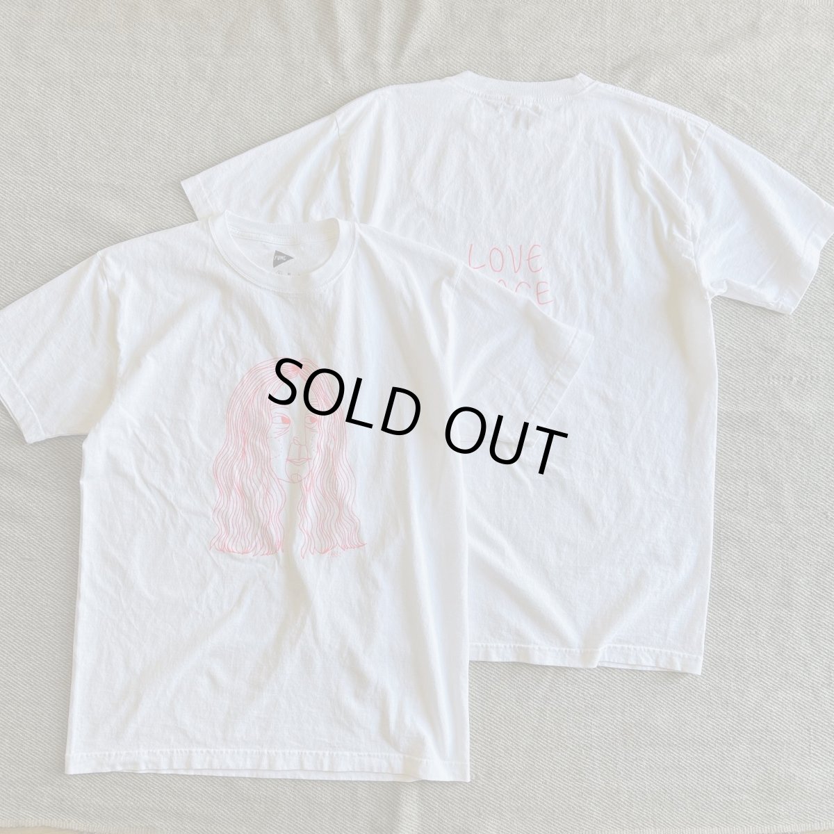 画像1: 【FUNG/ファング】半袖プリントTee "YOKO" (white)  (1)