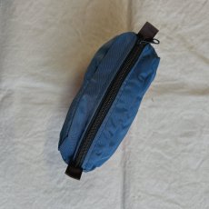 画像4: 【melple/メイプル】ナイロンコンパクトバッグ MADE IN USA（NAVY×ORANGE） (4)