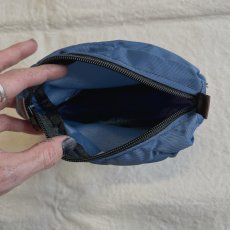 画像6: 【melple/メイプル】ナイロンコンパクトバッグ MADE IN USA（NAVY×ORANGE） (6)