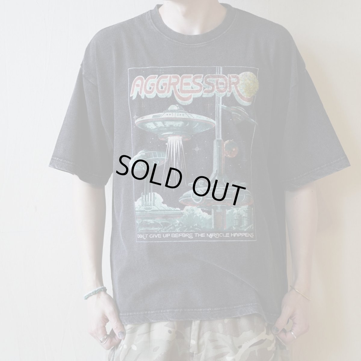 画像1: Movie Vintage graphic print T-shirt (1)