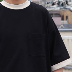 スーパーブラック