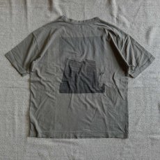 画像5: 【R.O.T】フォトTシャツ「brick building」（2color） (5)