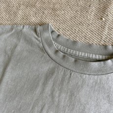 画像7: 【Upscape Audience】USAコットン ピグメント 16/-天竺 グラスポケ付き クルーネック  Tシャツ (5color) (7)