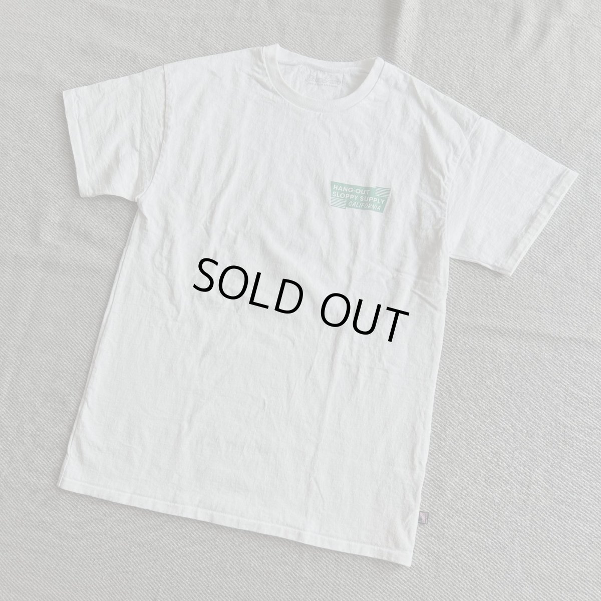 画像1: 【SLOPPY SUPLLY/スラッピーサプライ】"HANG OUT" 半袖Tシャツ MADE IN U.S.A. CALIFORNIA （WHITE） (1)
