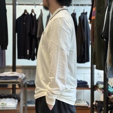 画像3: 【FRED PERRY/フレッドペリー】LS TWIN TIPPED FREDPERRY Shirt（Z46：ECRU / COURT BLUE / OX BLOOD） (3)