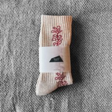 画像3: 【SALVAGE PUBLIC/サルヴェージパブリック】Lei（首飾り）柄ソックス（4color） (3)