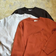 画像1: 【Gramicci/グラミチ】ONE POINT CREW SWEATSHIRT | ワンポイントクルースウェットシャツ (3color) (1)