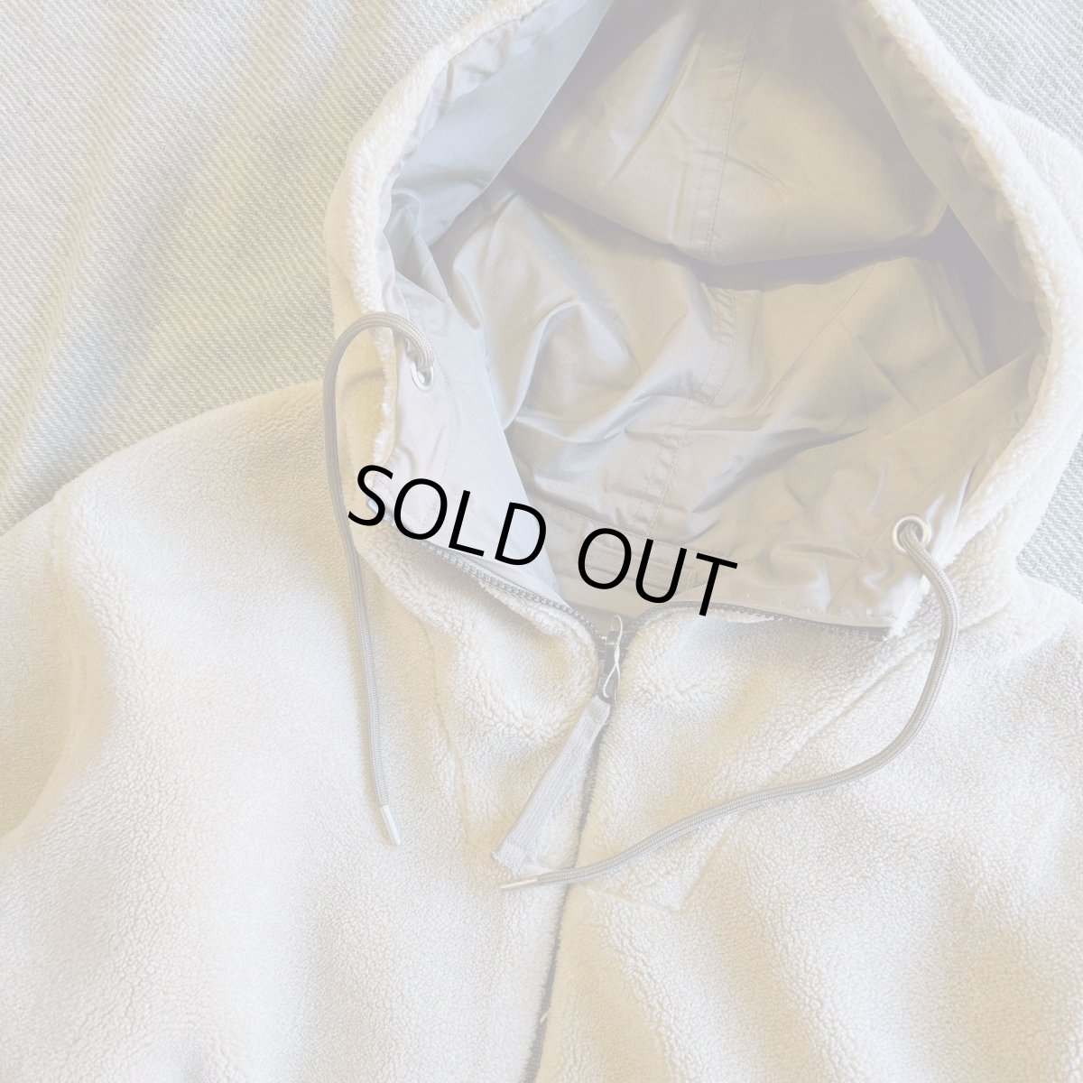 画像9: 【TAION/タイオン】NONDOWN MILITARY REVERSIBLE BOA HOODIE (L.MOCHA×BEIGE) (9)