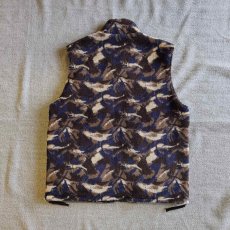 画像4: 【TAION/タイオン】MILITARY RIVERSIBLE HI NECK DOWN VEST  (BLACK×PAINT CAMO) (4)