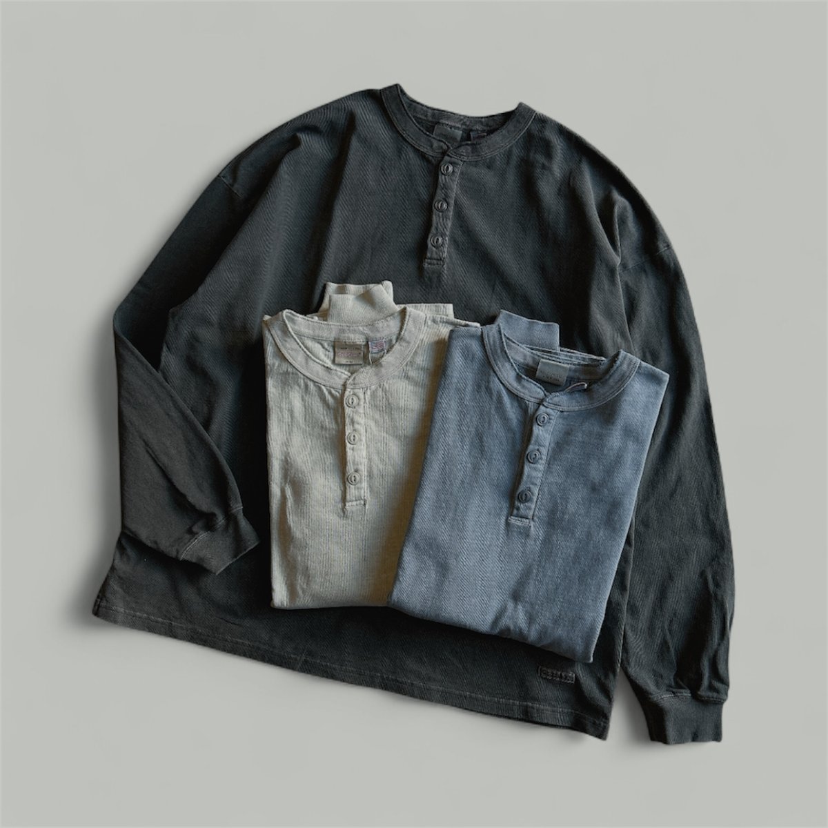 【Goodwear/グッドウェア】からUSAコットン製品染めのヘンリーネック、クルーネックロンTが入荷しました。