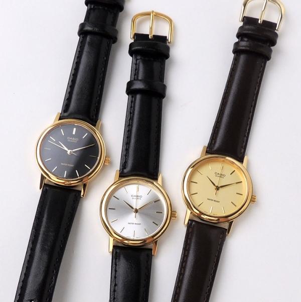 カシオ　アナログ腕時計　海外モデル　新品　ビッグフェイス　ゴールドモデル