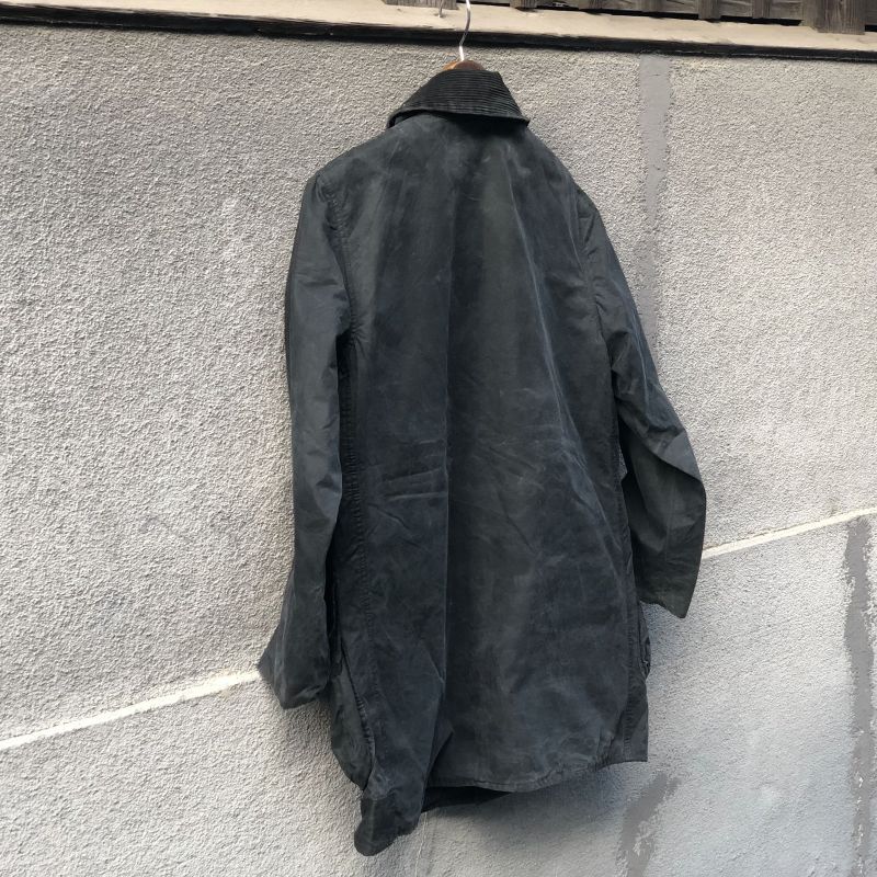 驚きの価格 バブアーResize and Reproof Barbour comoda