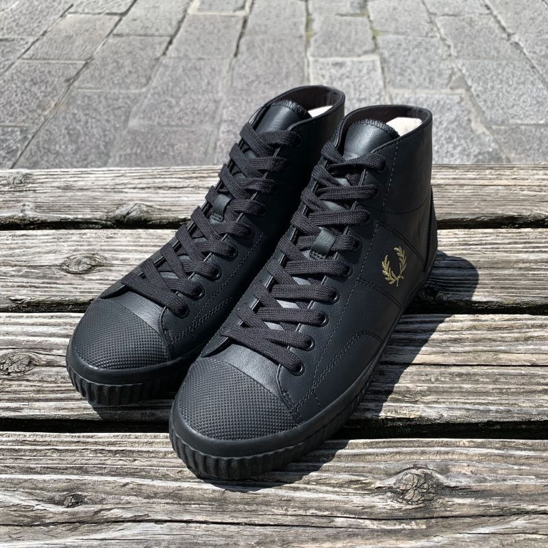 FRED PERRY/フレッドペリー】HUGHES MID LEATHER【BLACK】