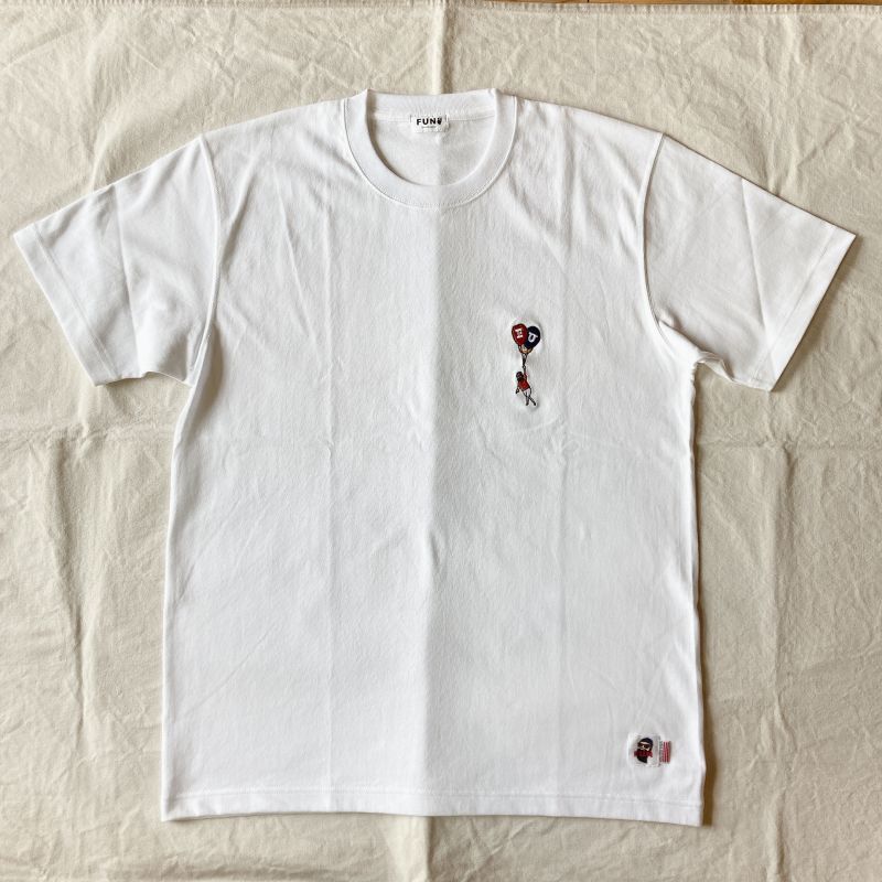 【modemdesign/モデムデザイン】FUN BALLON 刺繍Tシャツ (2colors）