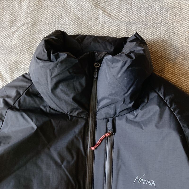 NANGA】AURORA STAND COLLAR DOWN JACKET / オーロラスタンドカラー