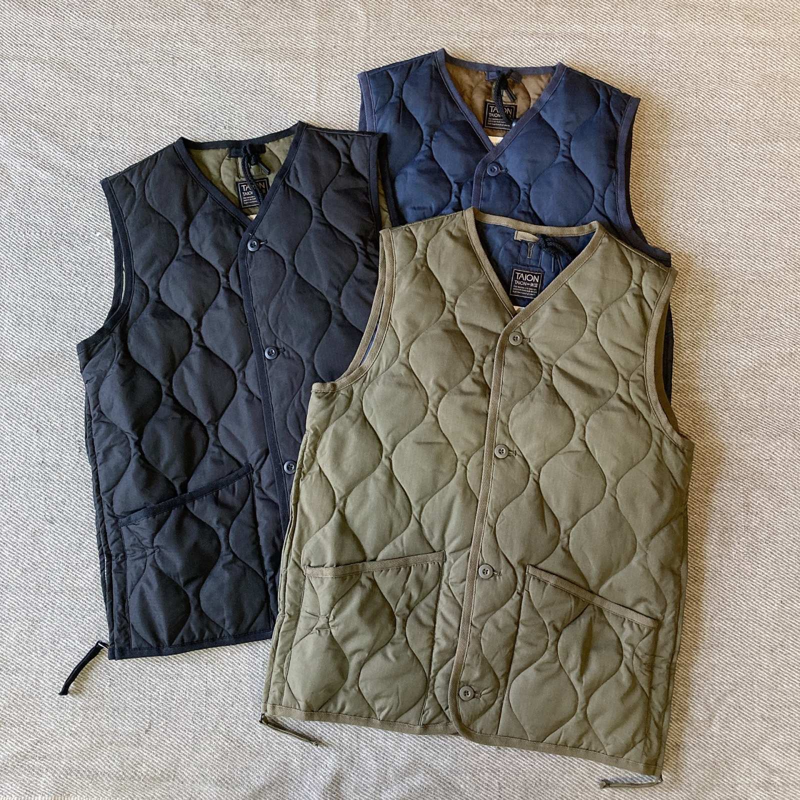 【TAION/タイオン】MILITARY V NECK BUTTON DOWNVEST(3colors)